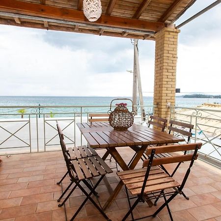 Seaview Stone Apartment In Ipsos Beach 외부 사진